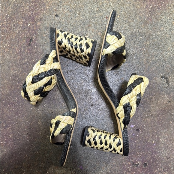 Dolce Vita Black and Cream Braided Mules - Picture 5 of 6